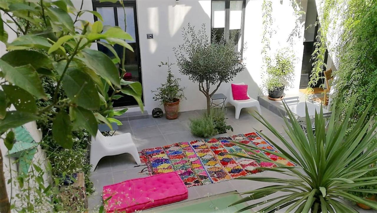 Chambres Dhotes Cocon Du Sud Nimes Exterior foto